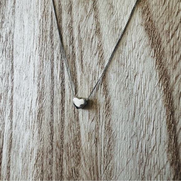 Simple Exquisite Heart-Shaped Pendant Necklace Alloy Heart Clavicle Chain Gift - Picture 5 of 7